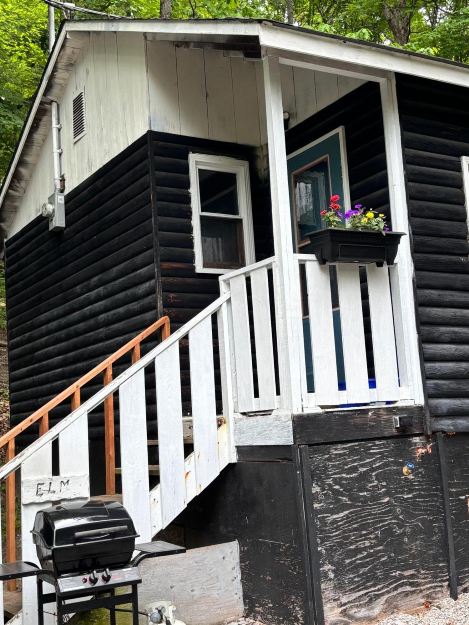 Lakefront Hideaway Resort Каварта-Лейкс Экстерьер фото
